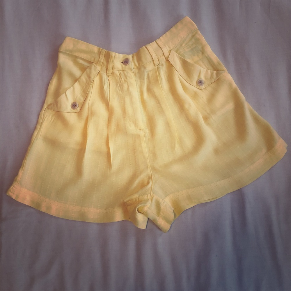 Kimchi Blue Butter Yellow Shorts